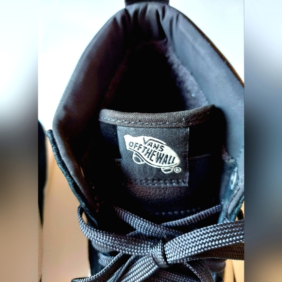 VANS "Off the Wall" Hightop Black Suede, Men's size 11, Great Used Condition - Picture 7 of 12